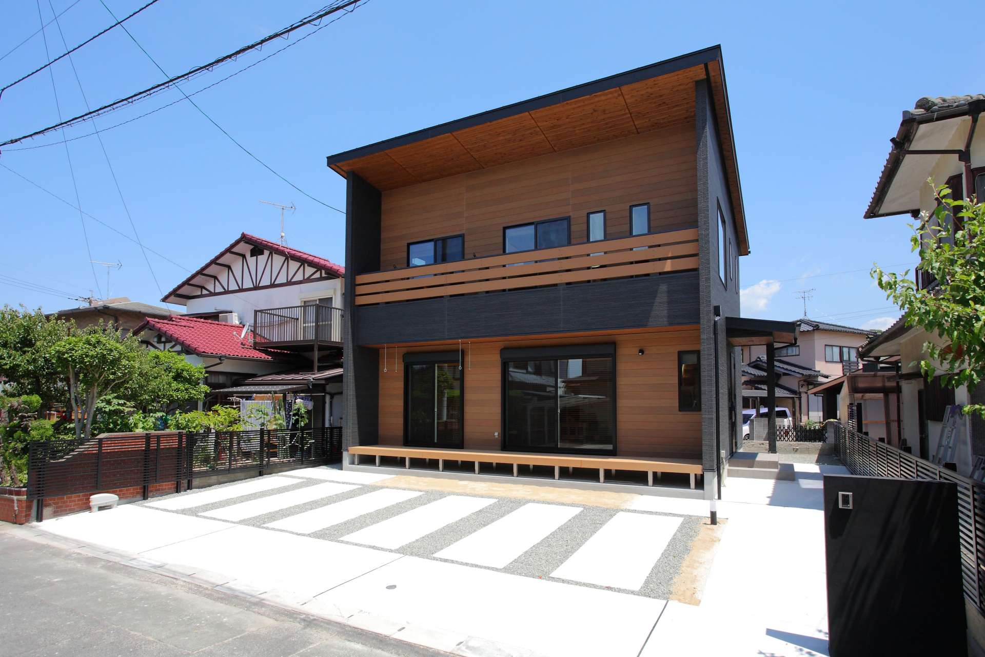 愛媛県松山市の工務店、宮脇建設が造る高断熱でかっこいいデザイン住宅